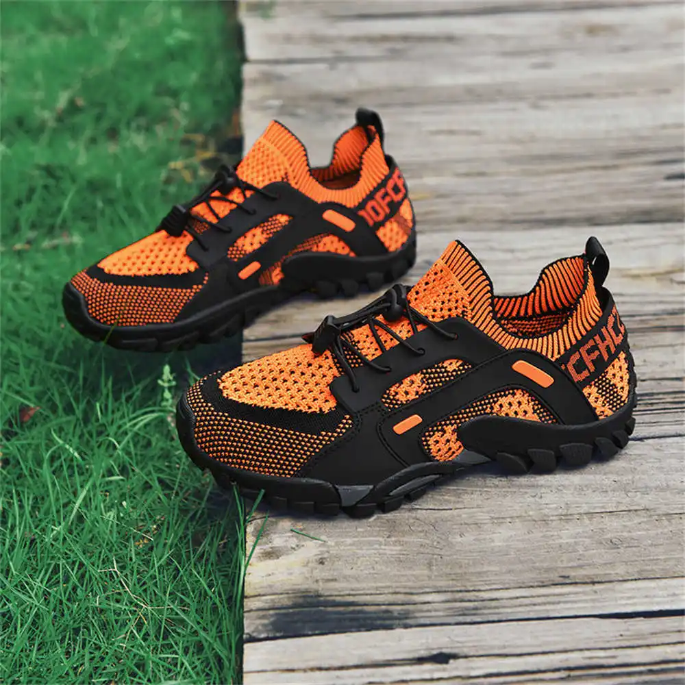 Indoor Sport And Outdoor Sports - Size 43 Size 40 Men's Shoes