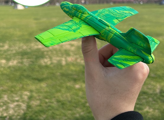 Indoor Sport And Outdoor Sports - Children's throwing hand throwing small aircraft